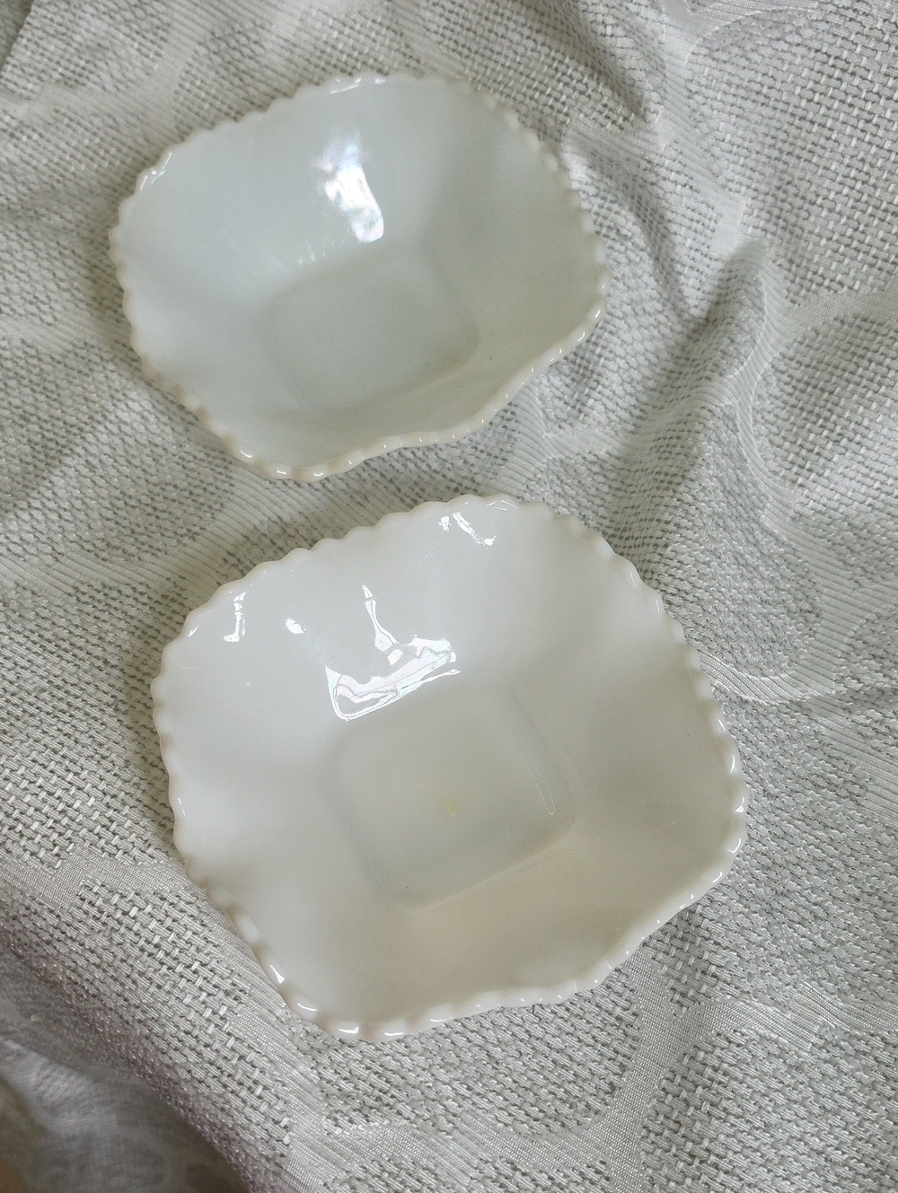 Vintage Milk Glass White Scalloped  Bowls - Set of 2